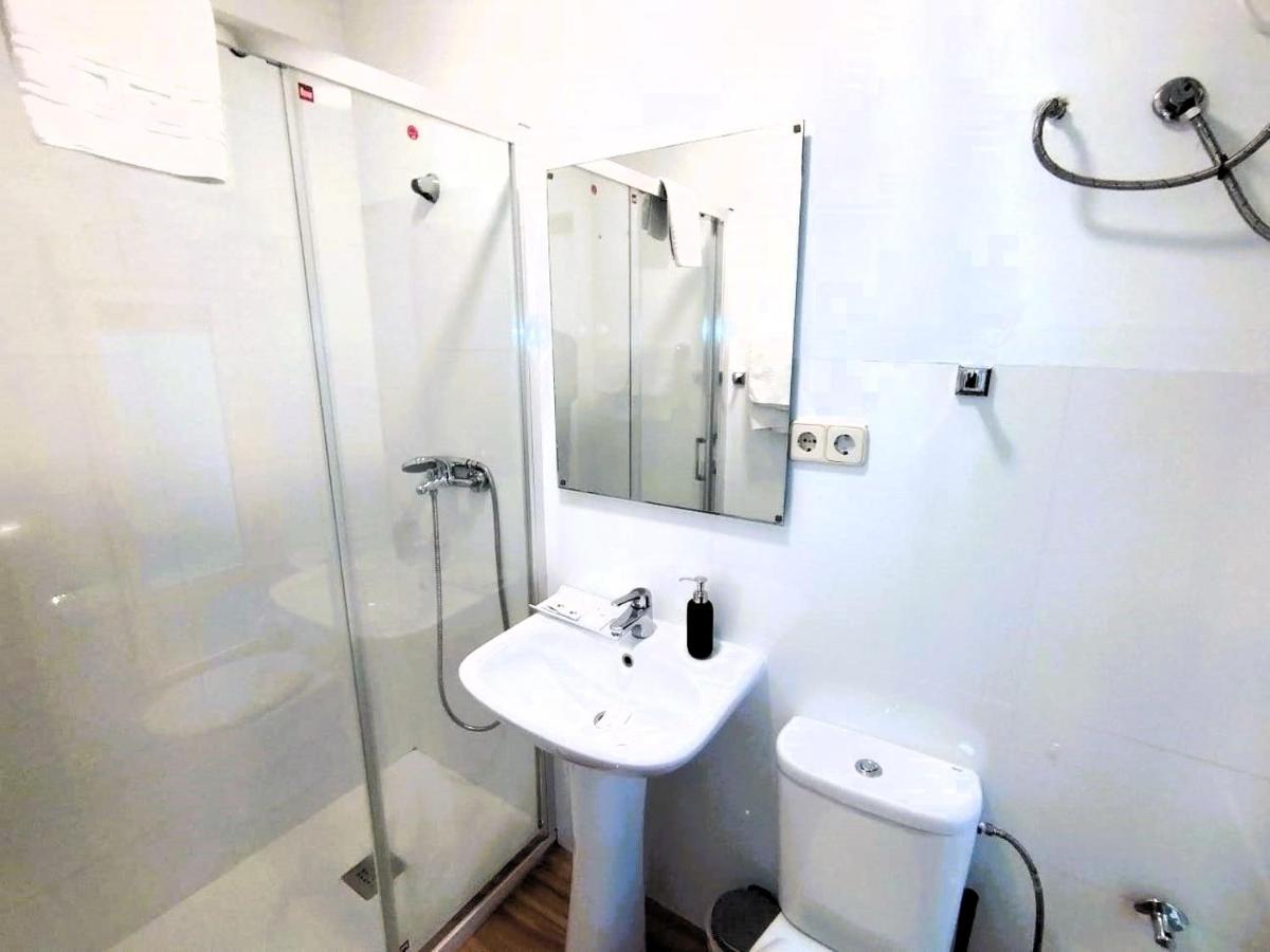 Puerta Del Sol - Apartamento Para 6 Madryt Zewnętrze zdjęcie